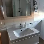 Gaestehaus Sol Tour 아렌스펠데