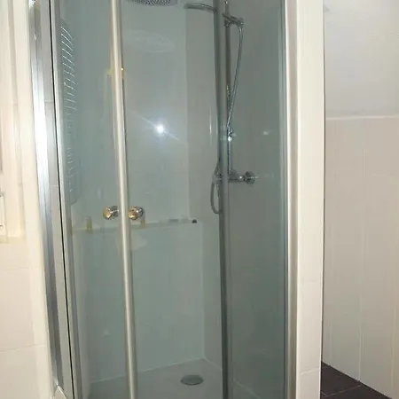 Gaestehaus Sol Tour アーレンスフェルデ