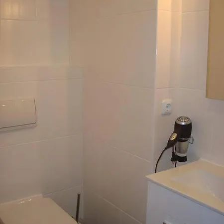 ゲストハウス Gaestehaus Sol Tour アーレンスフェルデ