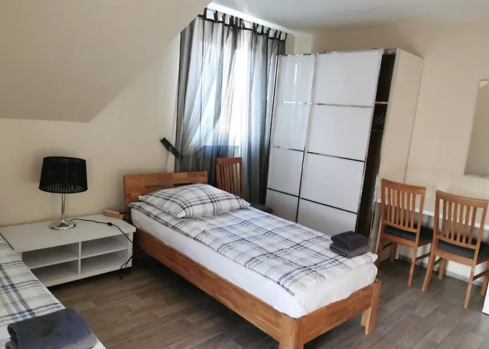 Gaestehaus Sol Tour بيت ضيافة