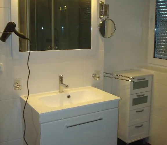 Gaestehaus Sol Tour 게스트하우스